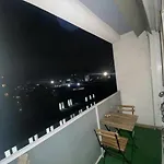 Appartement centre Paris coté Montmartre