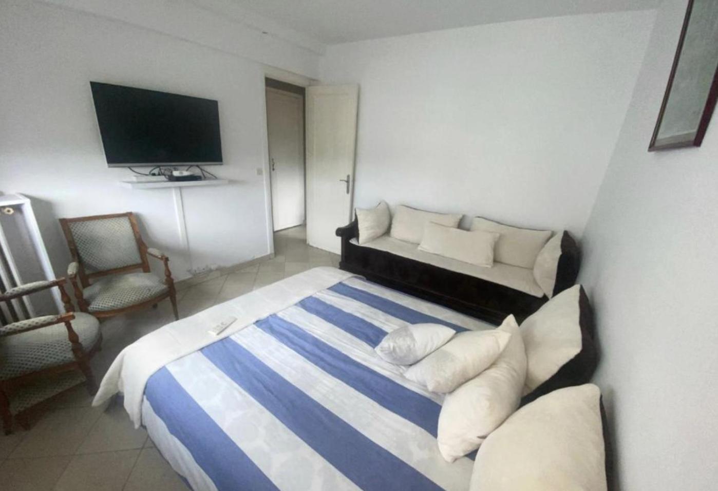 Centre Coté Montmartre *